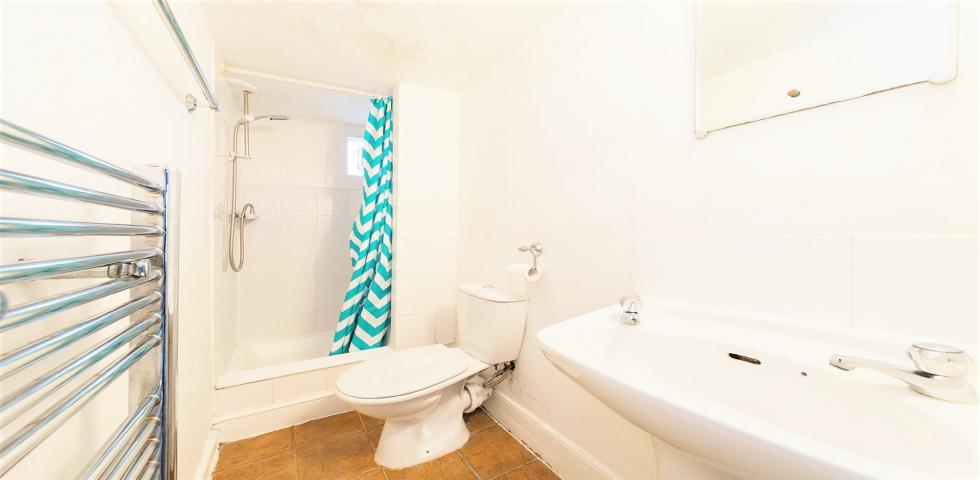 			1 Bedroom, 1 bath, 1 reception Apartment			 Fleet Road , HAMPSTEAD